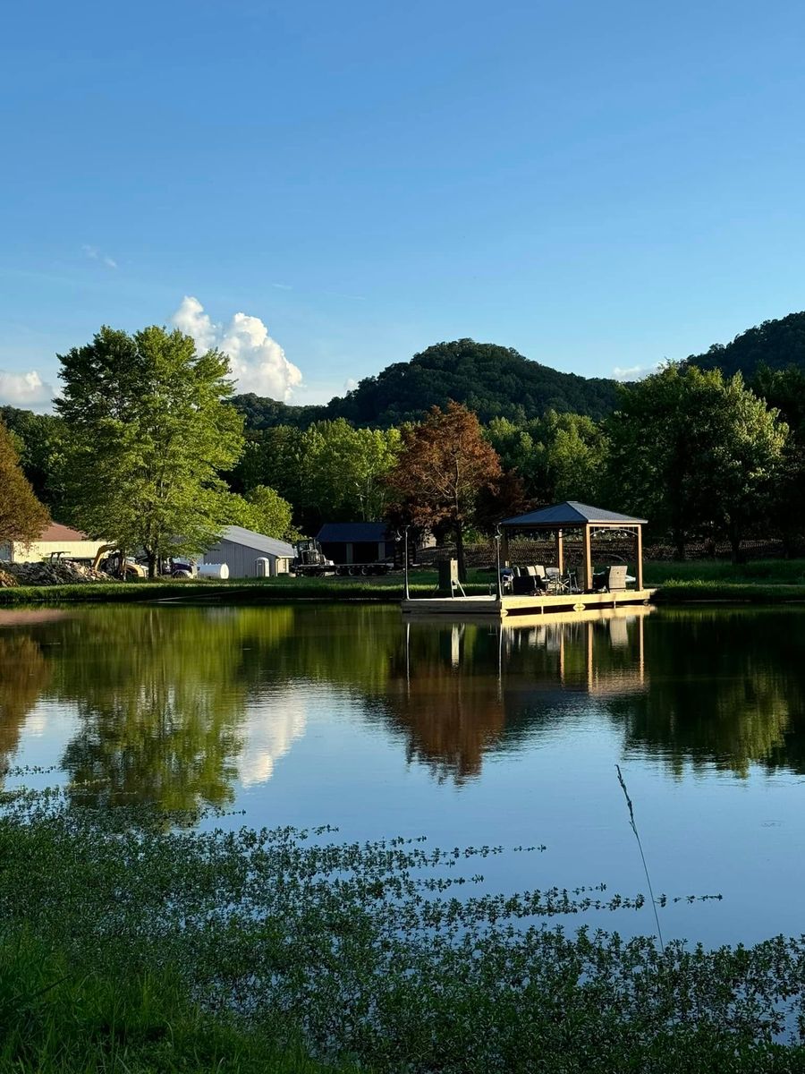 Pond Construction for Danny Rhodes Trucking & Excavation in Shepherdsville, KY
