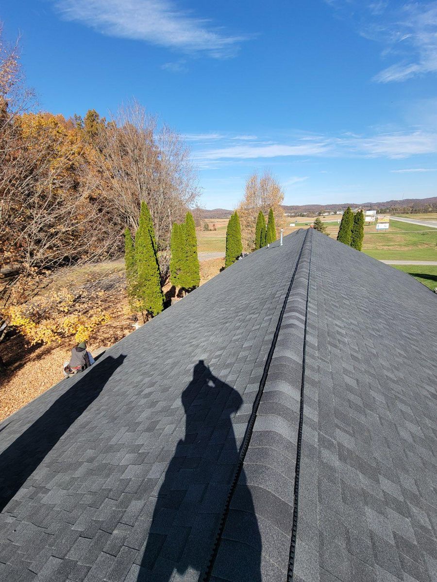 Shingle Roofing systems for KY Gutter Pro & Specialty Roofing Systems in Monticello, KY