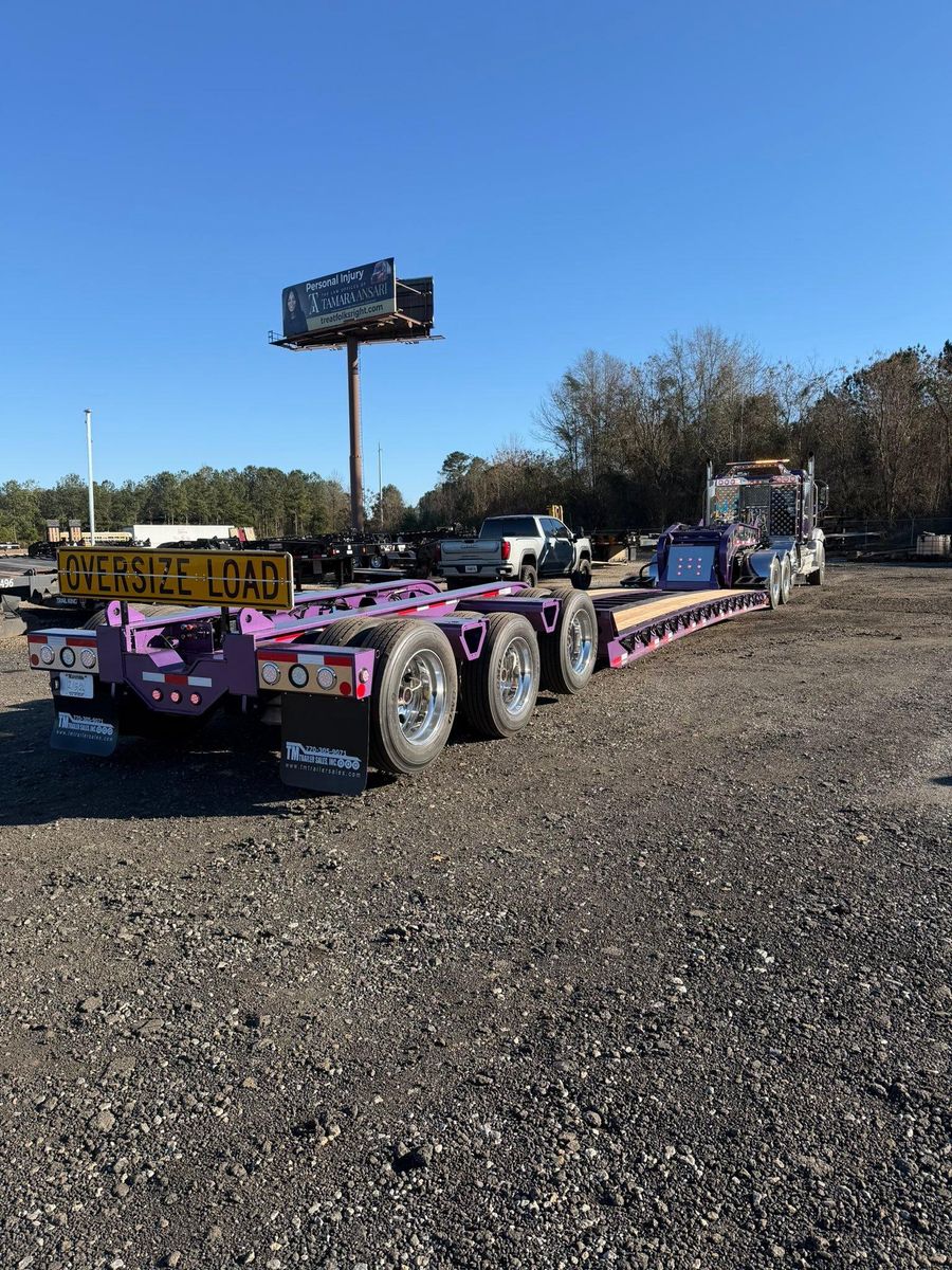 Lowboy Services for Danny Rhodes Trucking & Excavation in Shepherdsville, KY