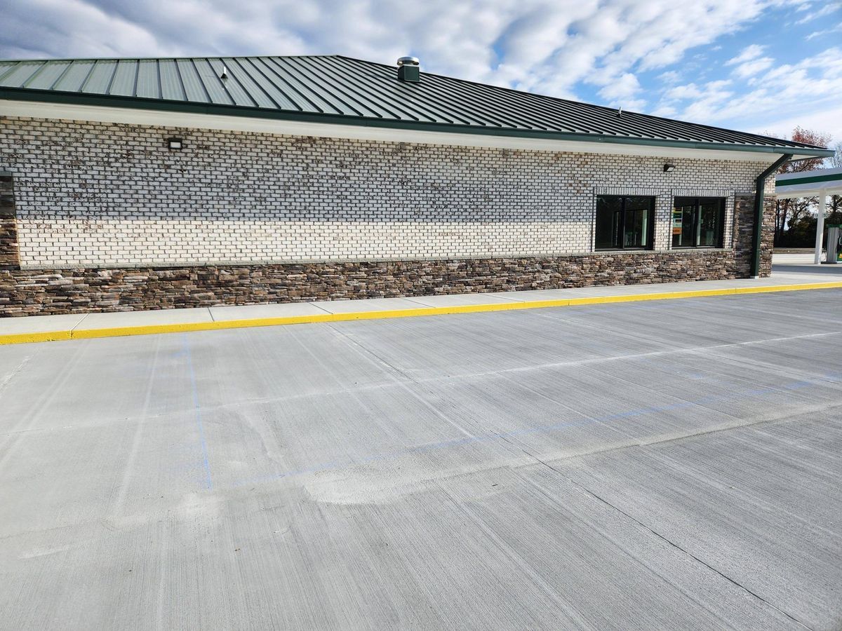 Paving for Southeast Sealing & Striping in Bladenboro, NC