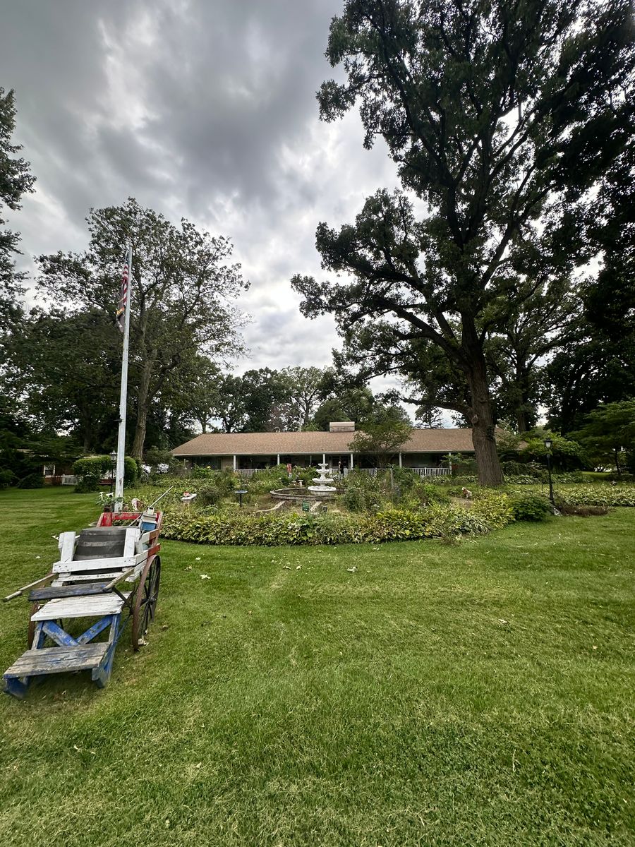 Fall Clean Up for Torres Lawn & Landscaping in Valparaiso, IN