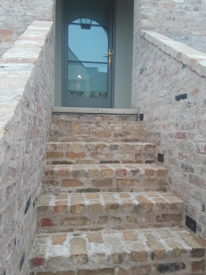 Custom Brickmaking for Huttash Brick Sales in Dallas, TX