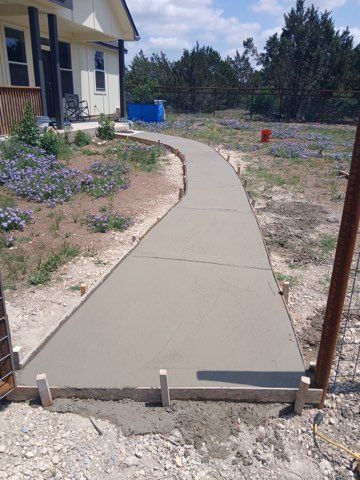 Concrete- Slabs and Flat work for CrossCut in Kempner, TX