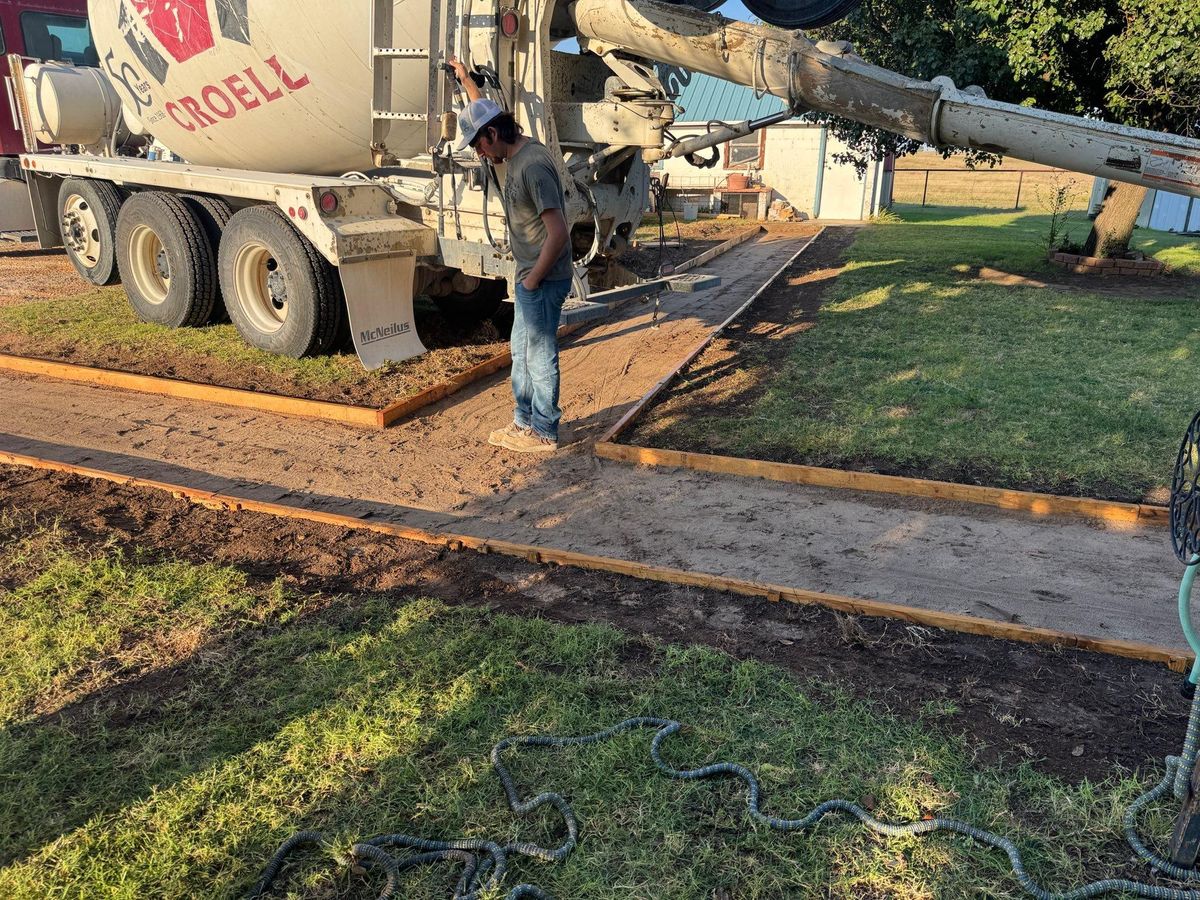 Concrete Slab Construction for TC Concrete in Elk City, OK