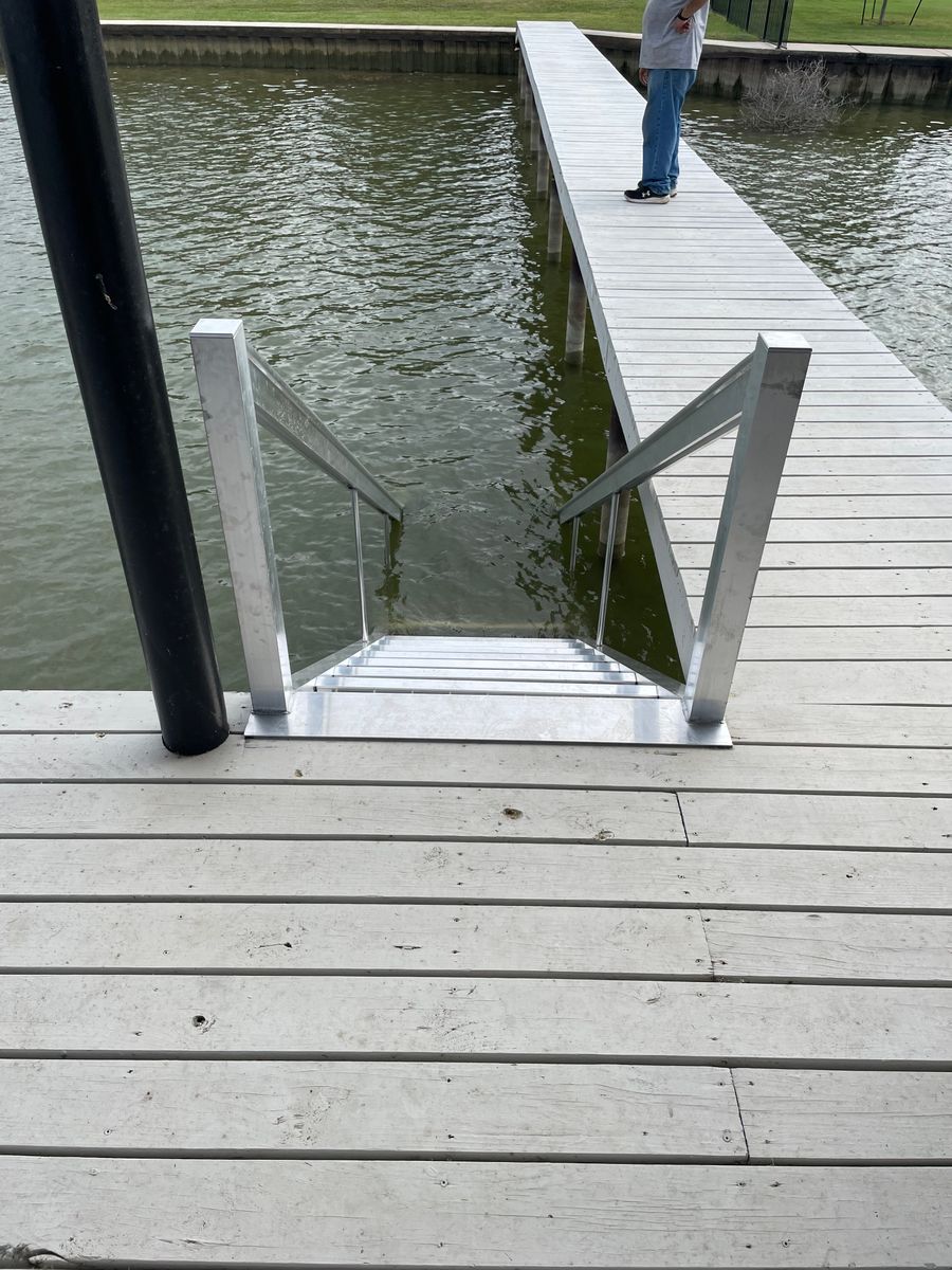 Lake Steps for BR Construction LLC in Corsicana, TX
