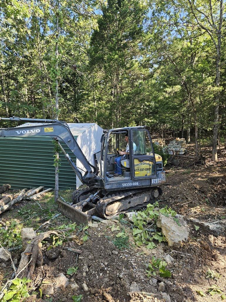 Stump Removal for H n H Tree Service in Taneyville, MO