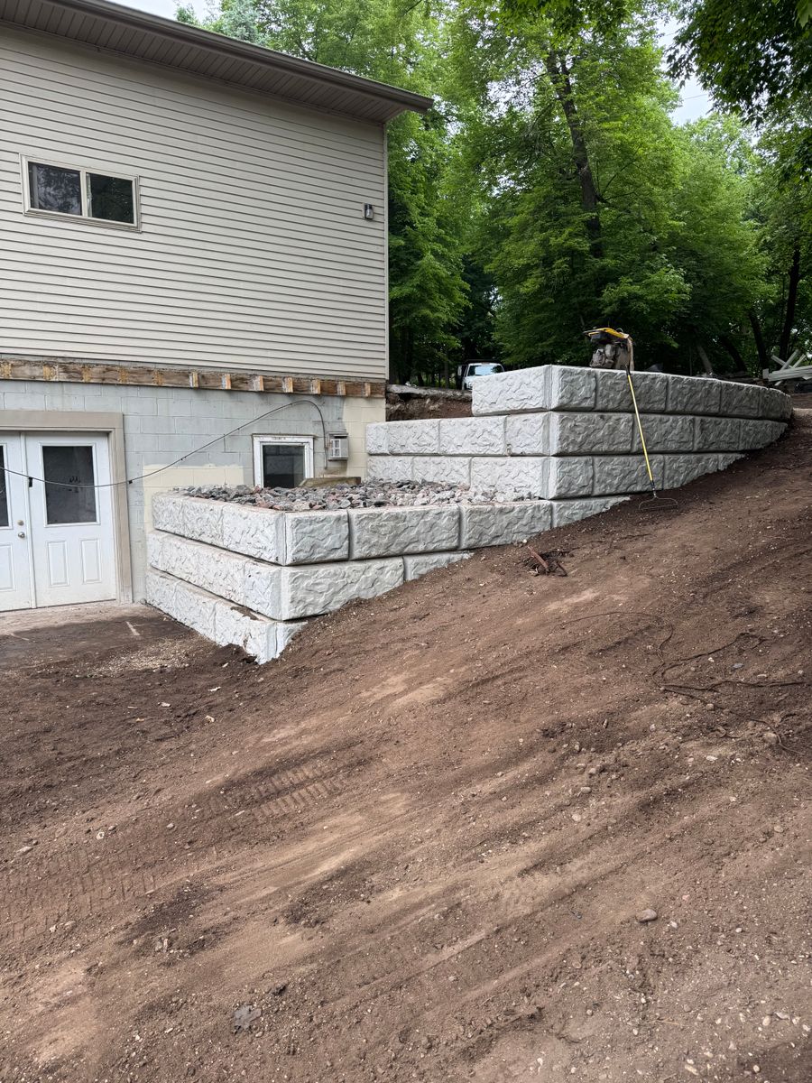 Retaining Wall Construction for Wurm Lawn and Landscape in Maple Lake, MN