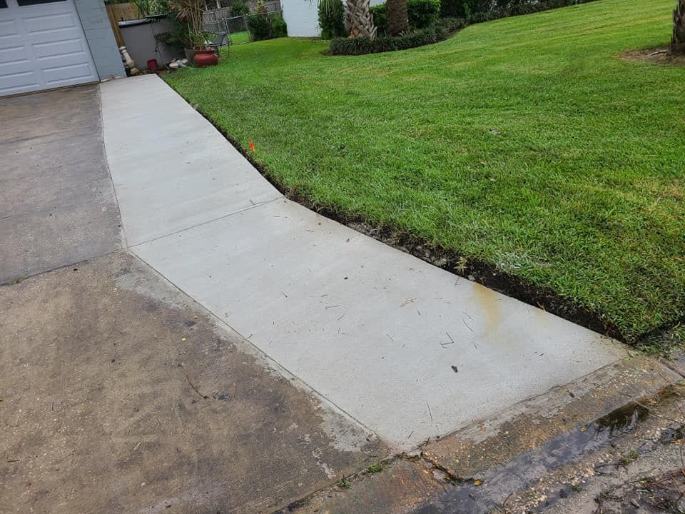 Sidewalk Installation for Solid Foundation Contractors in Jacksonville, FL