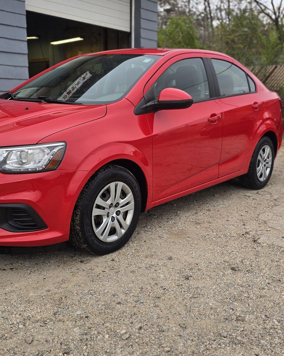 Full Detail Service for Luxury Auto Detail in Peoria, IL