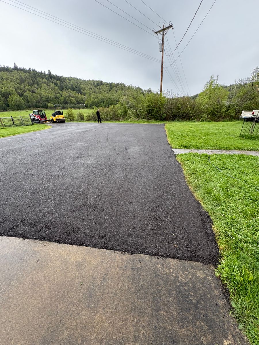 Asphalt/ Seal Coat for Limitless Excavation & Land Clearing in Eugene, OR