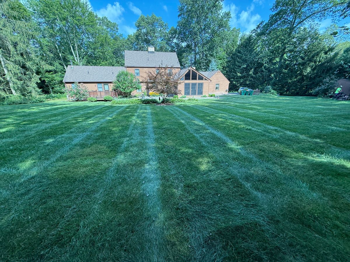 Lawn Care Service for Ardisi Landscaping & Design in Poughkeepsie, NY 