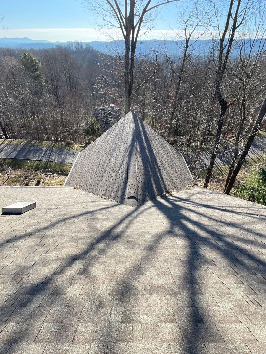 Re-Roofing for RJ Roofing in Brevard, NC