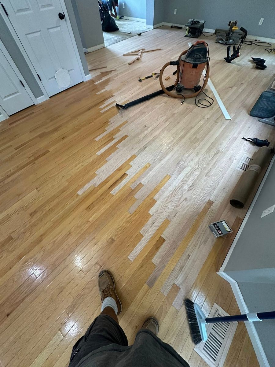 Floor Installation for DV Flooring Company LLC in High Ridge, MO