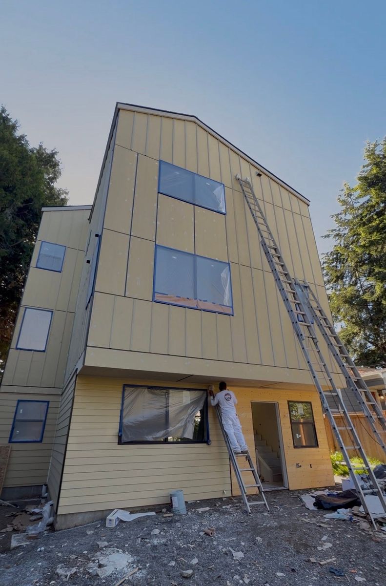 Commercial Painting for Enrique Daniel Herrera in Seattle, WA