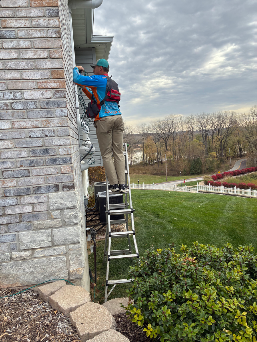 House Washing for See2it Clean in St Louis, MO