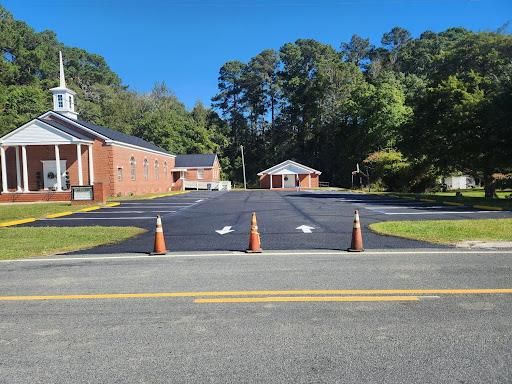 Parking Lot Stripping for Southeast Sealing & Striping in Bladenboro, NC