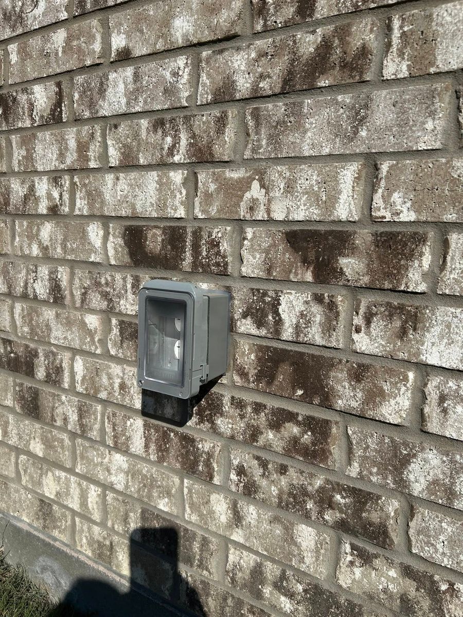 Outlet And Switch Installation for Risen Power Electric in Lone Oak, TX