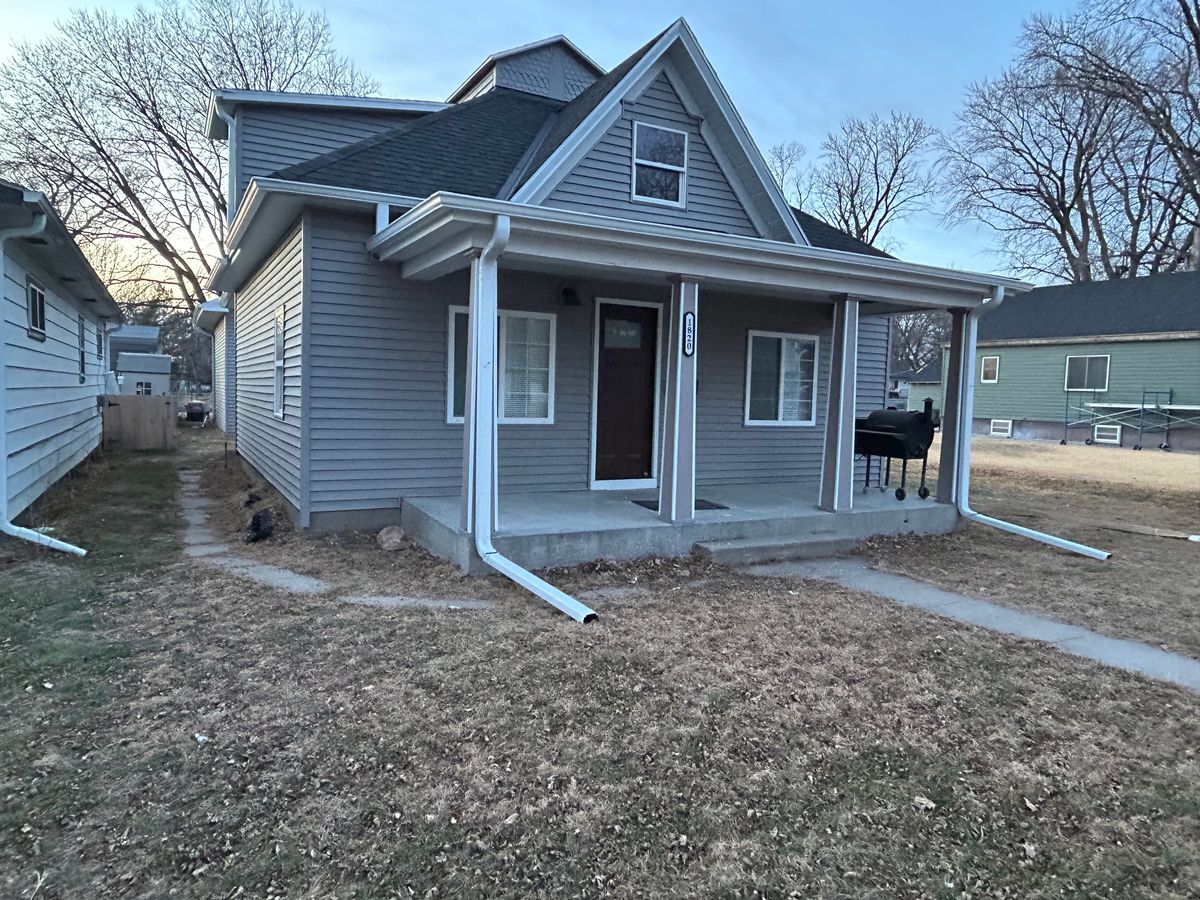 Aluminum Gutters Installation for The Gutter Man Seamless in Lexington, NE