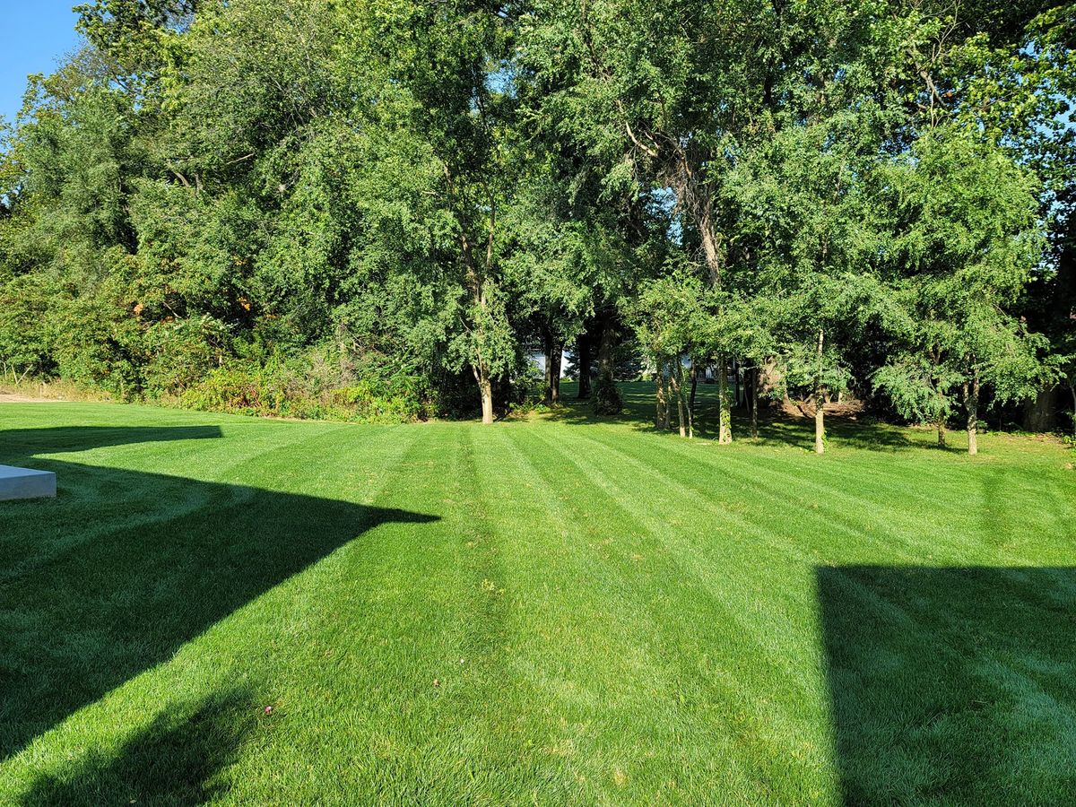 Mowing for Benny's Lawn Care in Elkhart, IN