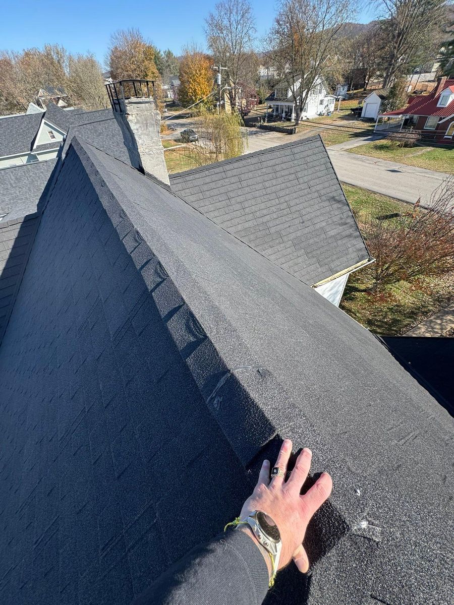 Shingle Roofing systems for KY Gutter Pro & Specialty Roofing Systems in Monticello, KY