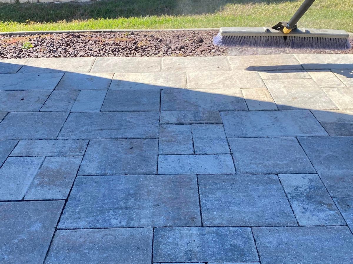 Pavers and Blocks for Bob's Mow n GO LLC in Lady Lake, FL