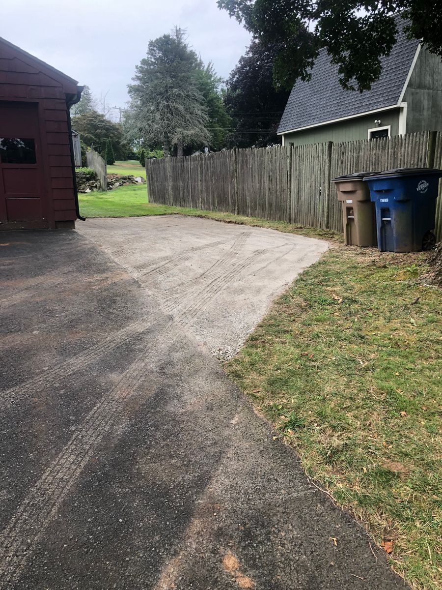 Gravel and Milling Driveways for Triple C’s Excavation in Ashford, CT