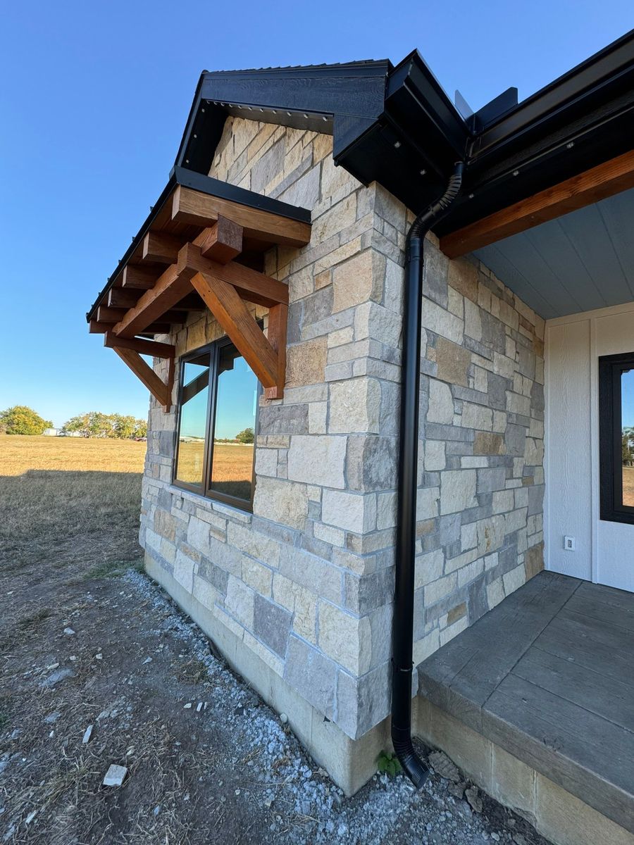 Siding & Roofing for Edgecomb Builders in Ottawa , KS