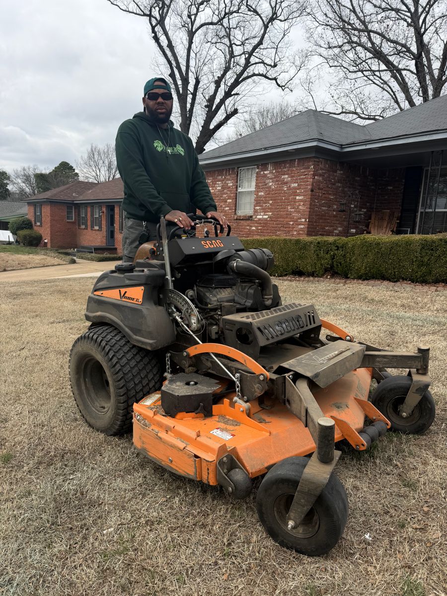 Mowing Service for Kingdom Landscaping in Memphis, TN
