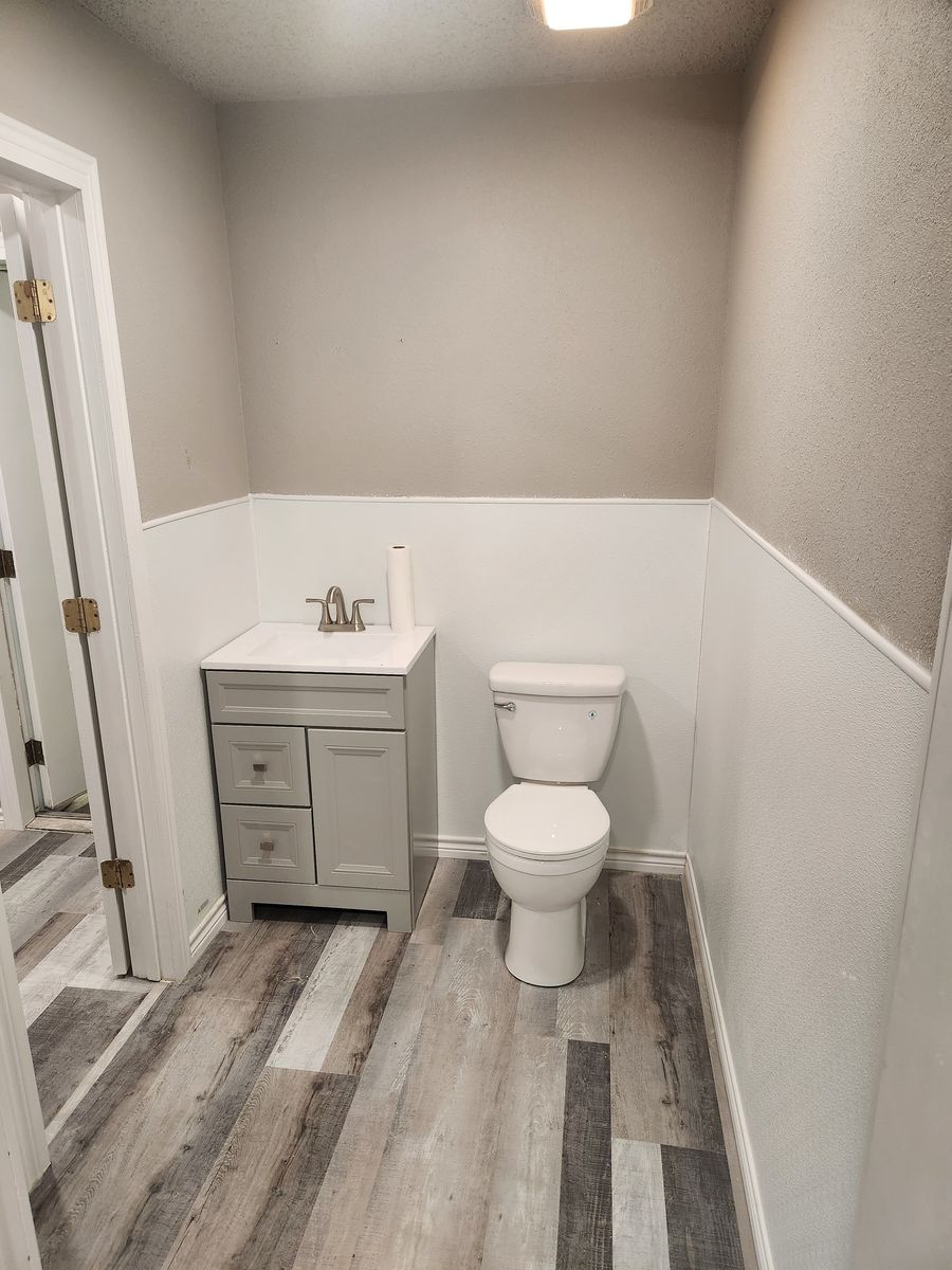 Flooring for Prairie Land Properties LLC in Lubbock, TX