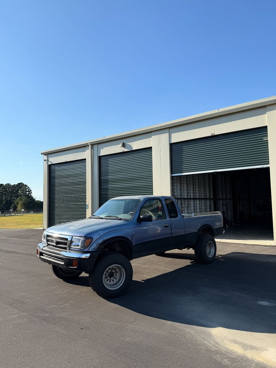 Automotive Services for Tragedy Lighting in Oxford, NC