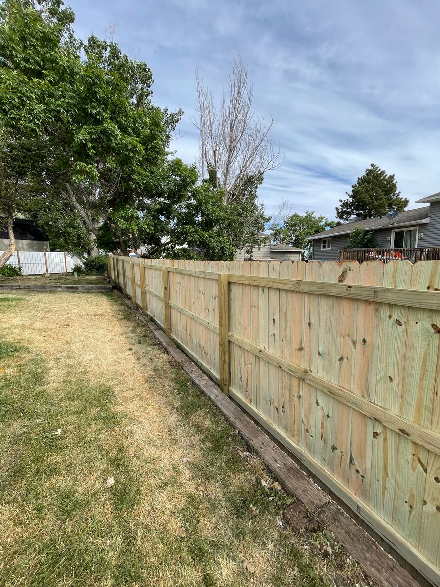 Residential Fence for DS Industries in Gillette, WY