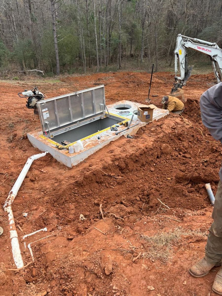 Septic System Installation  for Dodelin Grading and Septic in Fortson, GA