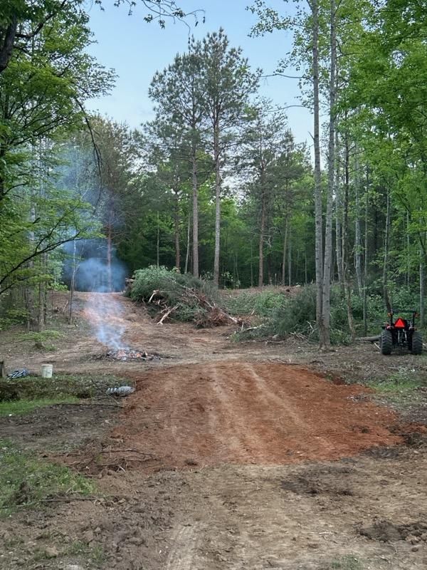 Land Grading for Moose Excavating in Athens, TN