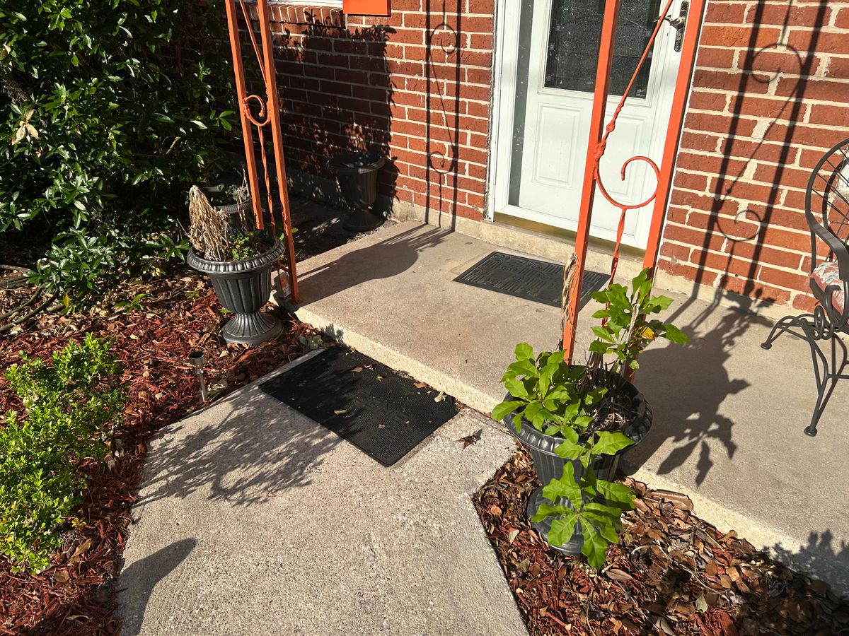 Driveway and Sidewalk Cleaning for Project Masters Group in Tampa, FL
