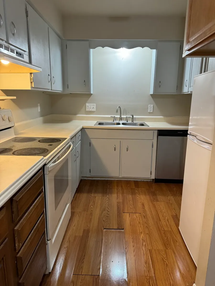 Deep Cleaning for Thurmand Commercial Cleaning in Battle Creek, MI