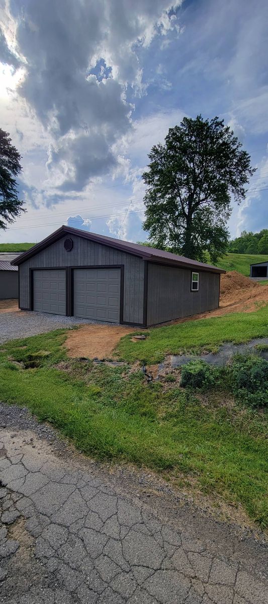 Siding for Middle Man Construction in Fall Branch, TN
