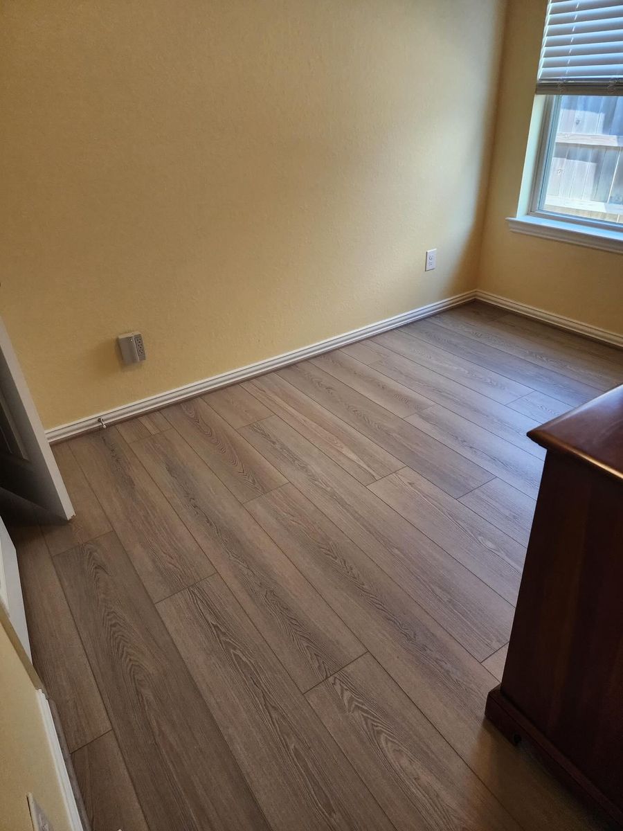 Flooring for Alpha Contracting Services in Katy, TX