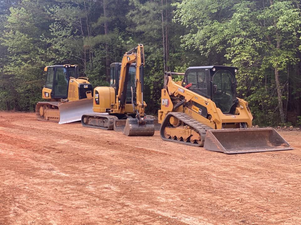 Land Clearing for Fav5 Hauling & Grading in Mount Airy, NC