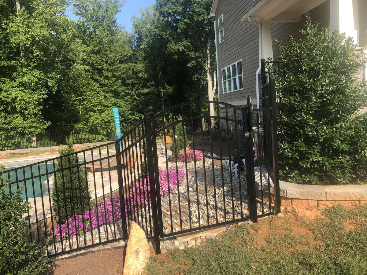 Fence install and replacing for Lawn & Order Solution  in Waxhaw, NC