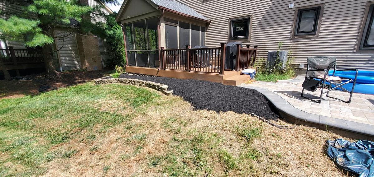 Mulch Installation for Mr. Prestige Lawn Care Perfectionist in Columbus, OH