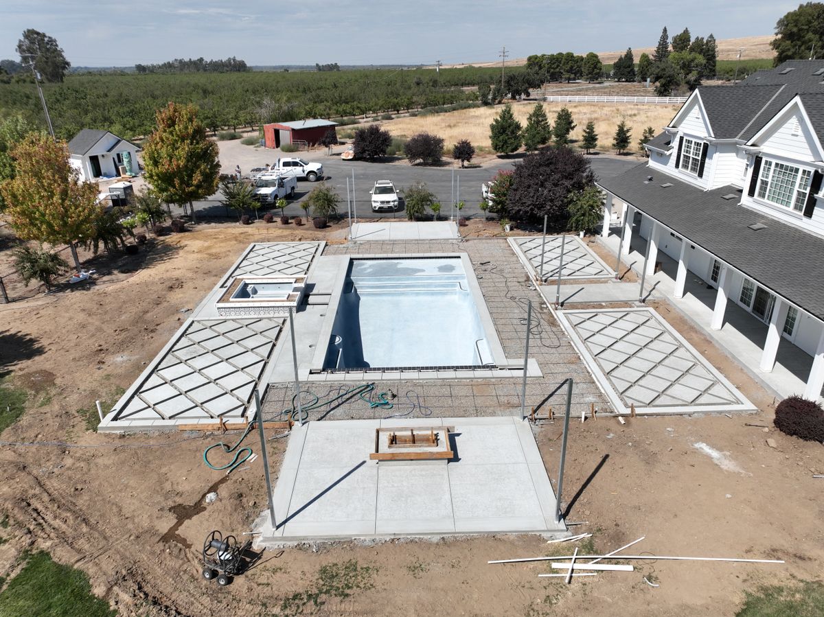Custom Pool Construction for Western Pools Inc in Marysville, CA