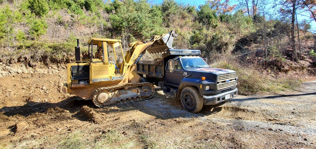 Excavation for Class Act Earthworx in Elizabethton, TN