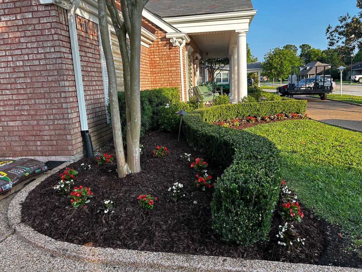 Mulch Installation for Jay C’s Touch Landscaping & Pressure Washing Services LLC in Marrero, LA