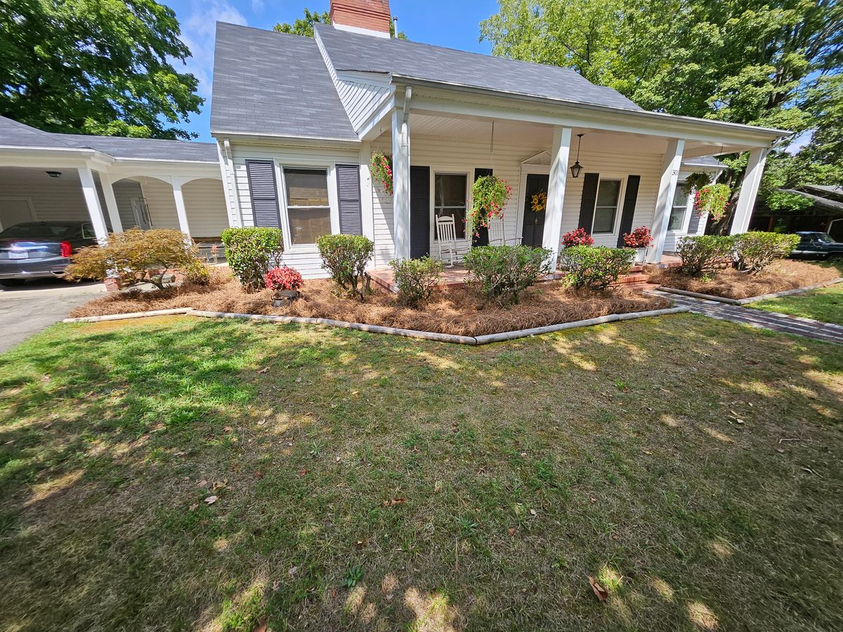 Pine Needles, Mulch & Dirt/Top Soil Delivery and Installation for Gallimore’s Lawn Care in Thomasville, NC