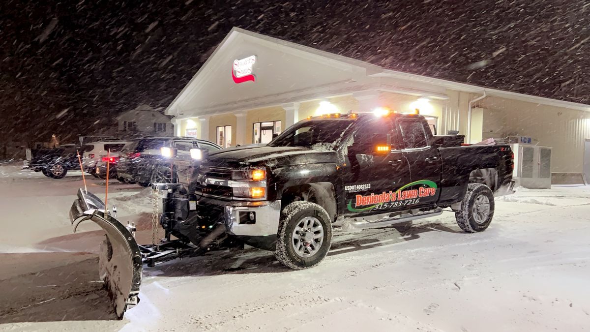 Snow Removal for Denicola’s Lawn Care in Oxbow,  NY