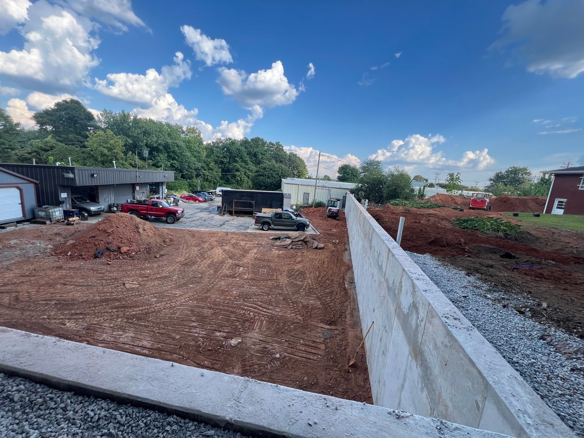 Foundation of concrete walls for Creative Remodeling & Plus in Lilburn, GA