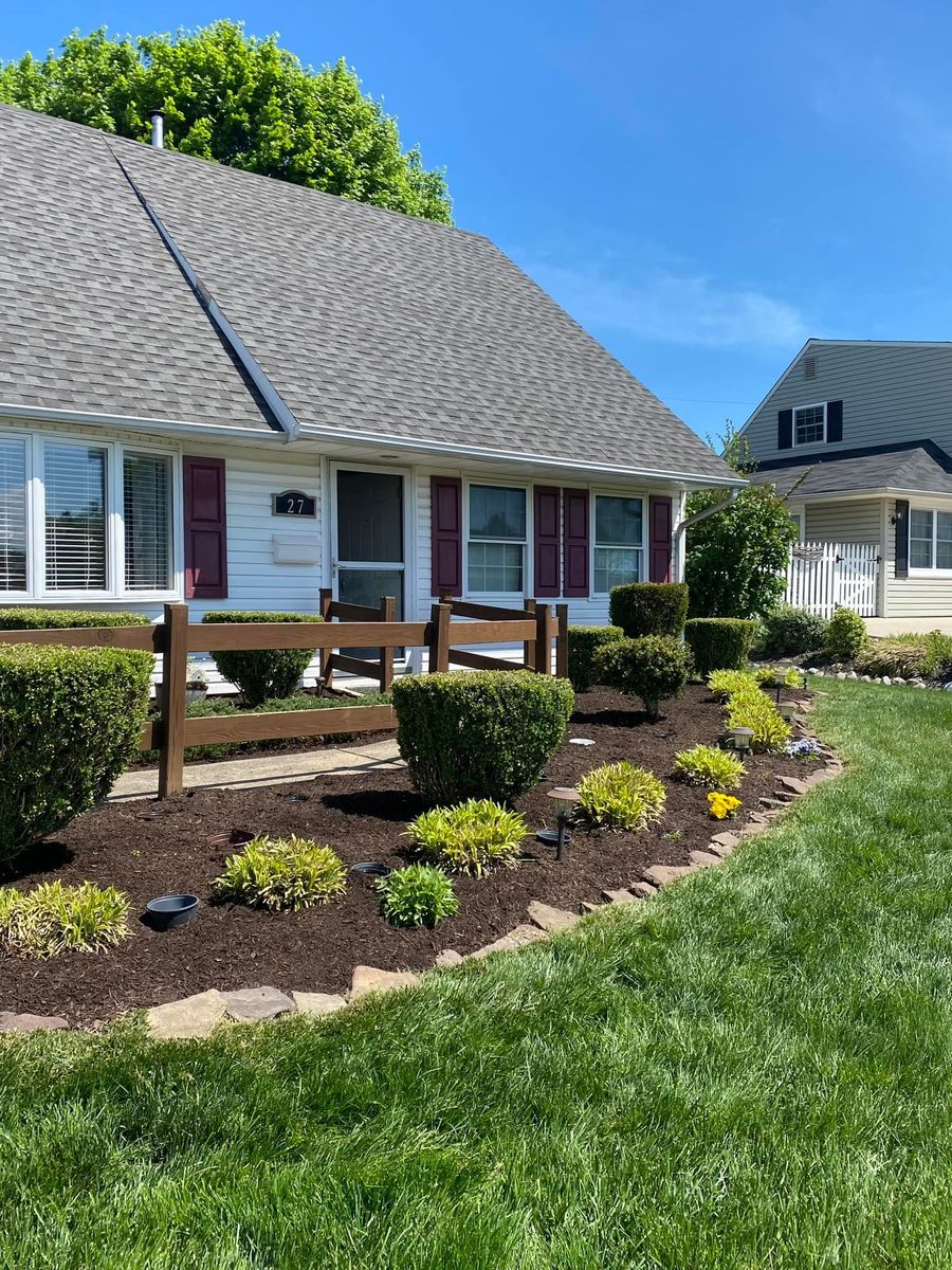 Mulching for Russo’s Landscaping & Tree Removal in Levittown, PA