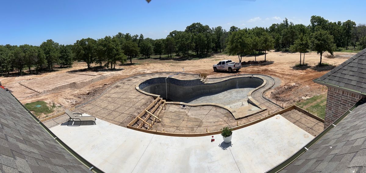 Excavation for Westbound Pools & Construction in Mustang, OK