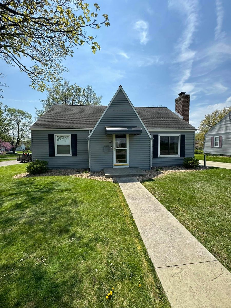 Landscape Installation for McKenzie's Landscaping LLC in Shelby, OH