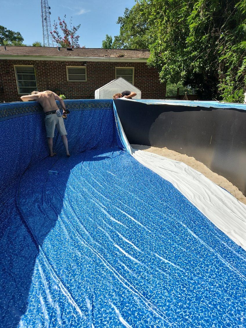 Pool Liner Changes for Down & Dirty Pool Service in Crawfordville, FL